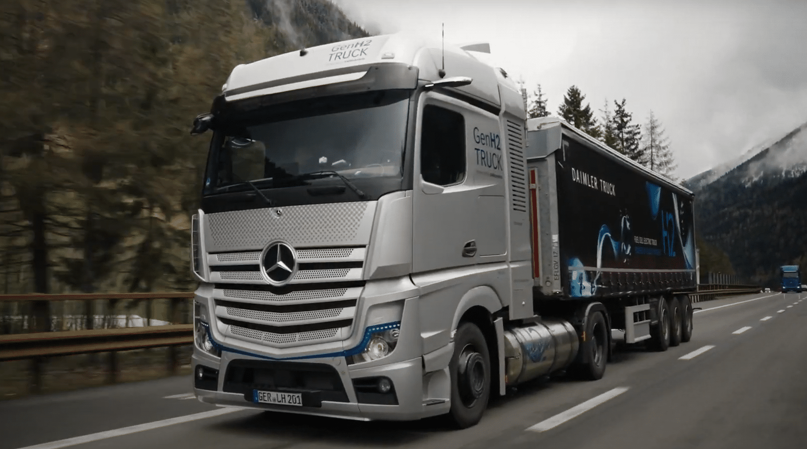 Daimler H2 Truck