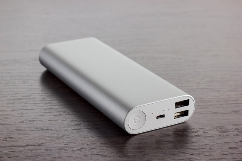 graue Powerbank